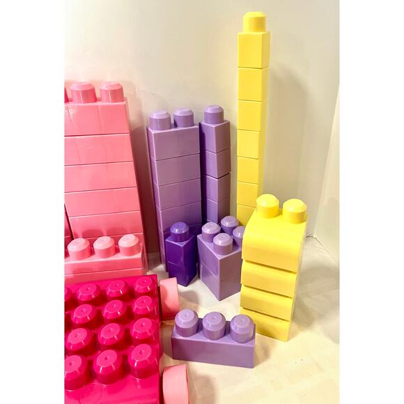 Pastel 80 Mega Blocks pastel colors with build on car build stack - Picture 5 of 6